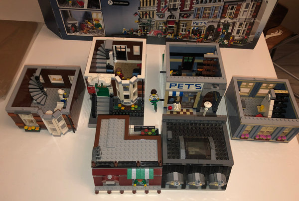 LEGO Dierenwinkel - 10218 9 (2e hands)